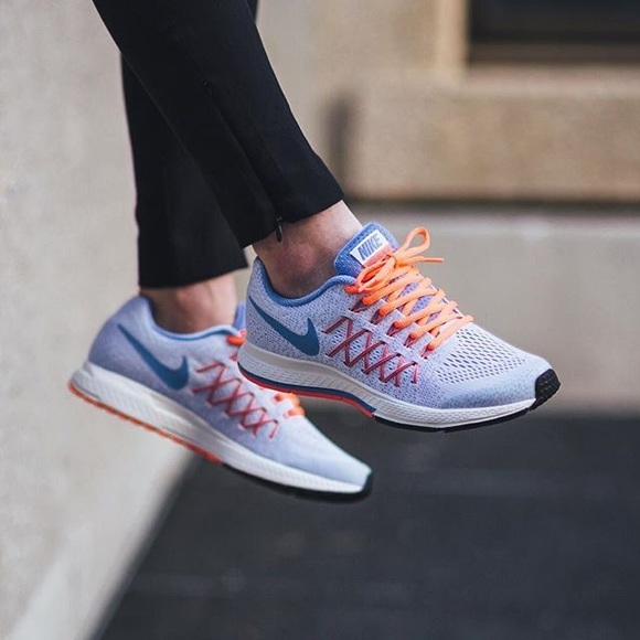 Nike Shoes - Nike Zoom Pegasus 32
